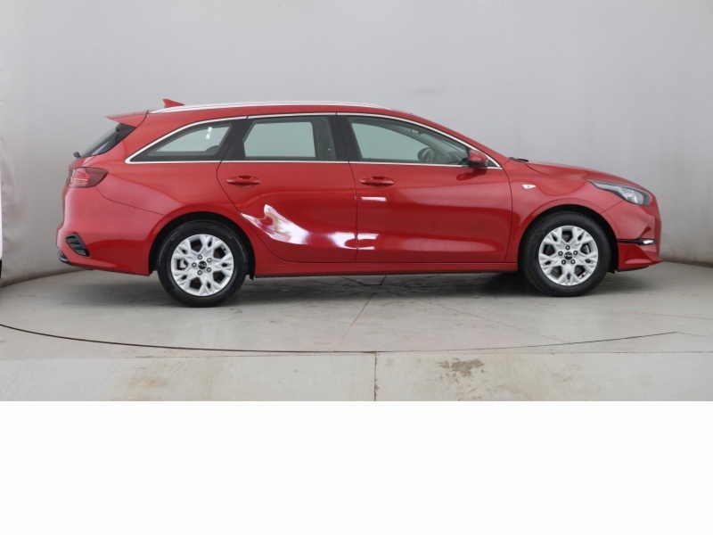 Kia Ceed 1.5 T-gdi 2 Sportswagon Euro 6 Red #3
