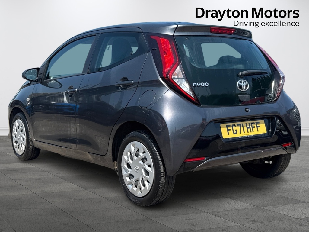 Toyota Aygo 1.0 Vvt-i X-play Hatchback Euro FG71HFF Grey #3