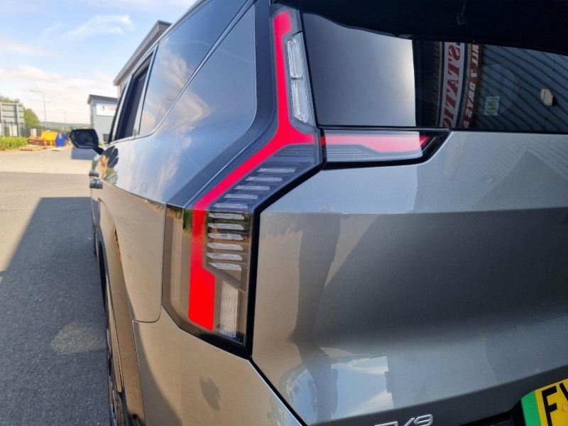 Kia EV9 99.8 Kwh Gt-line S White #17