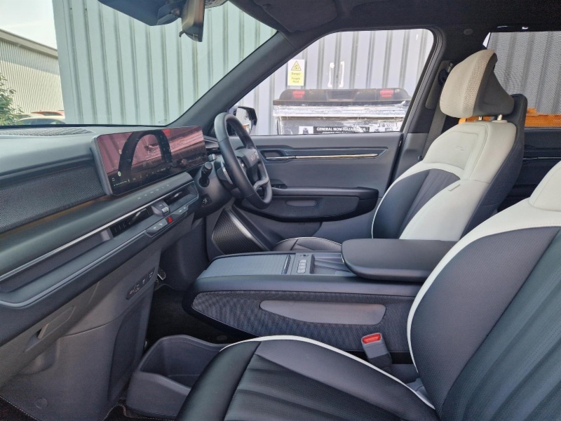 Kia EV9 99.8 Kwh Gt-line S White #12