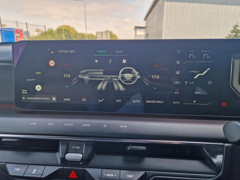 Kia EV9 99.8 Kwh Gt-line S White #43