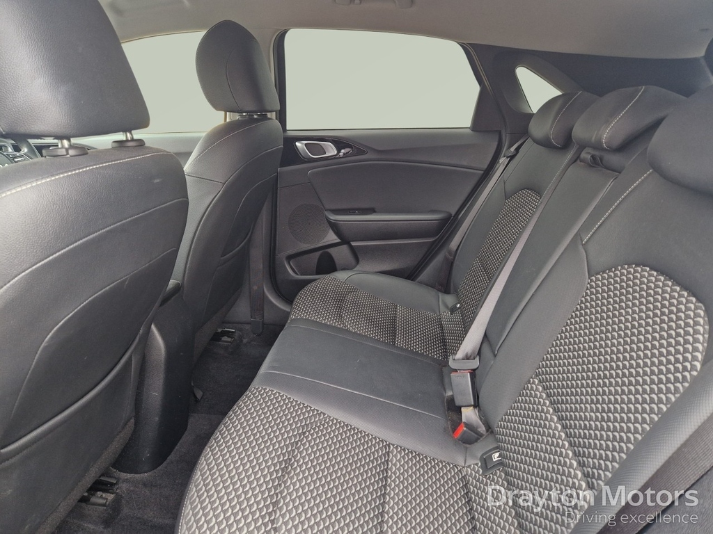 Kia Ceed 1.0T Gdi Isg 2 Hatchback White #12