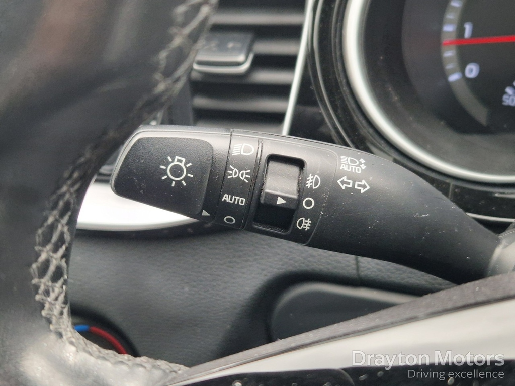 Kia Ceed 1.0T Gdi Isg 2 Hatchback White #15