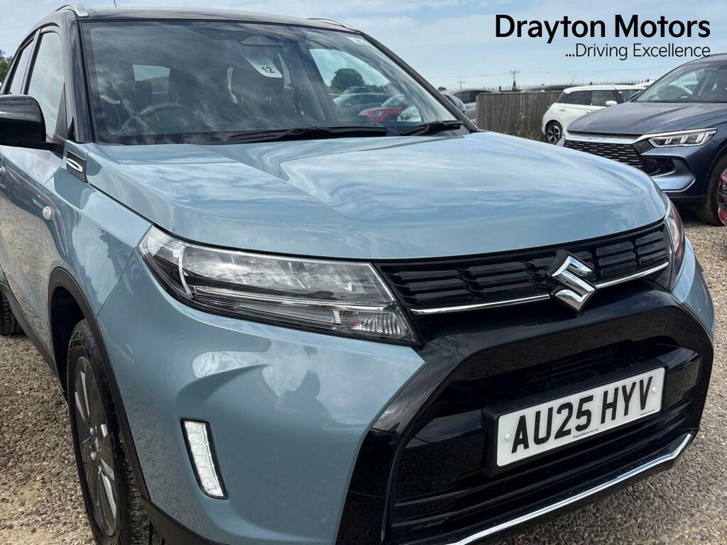 Suzuki Vitara 61Kwh Motion Suv 174 Ps Black #37