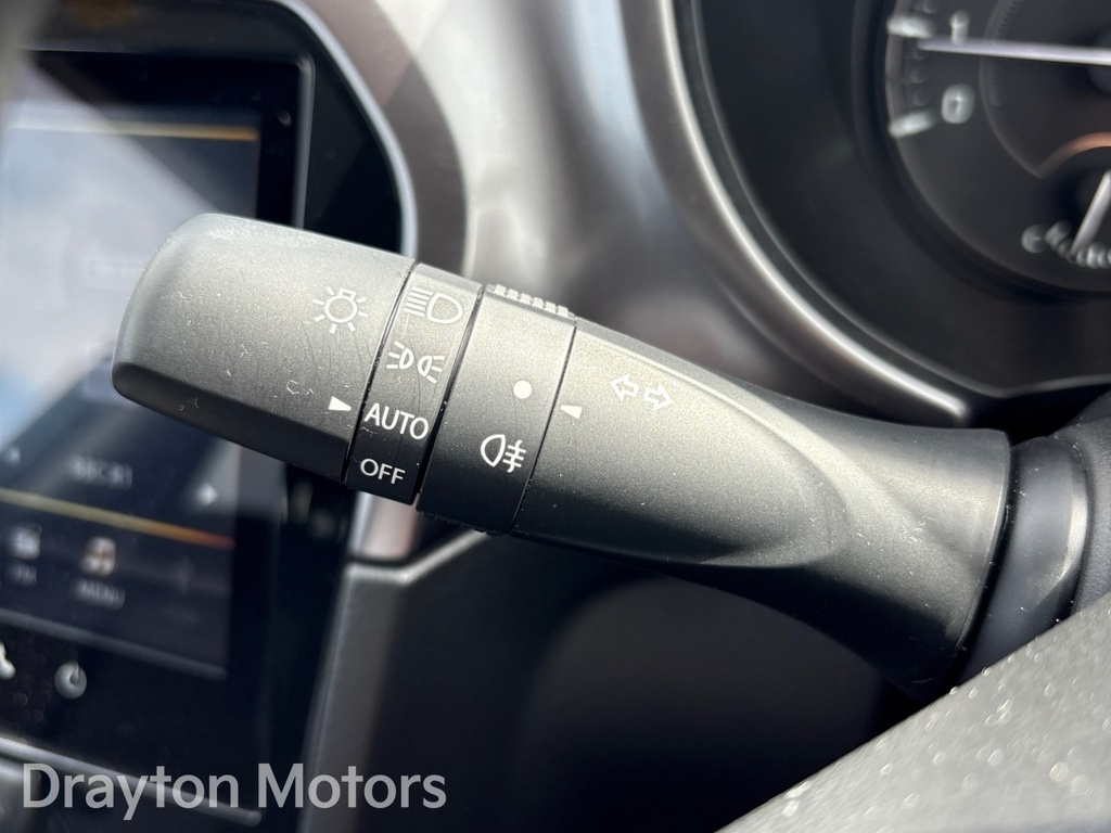 Suzuki Vitara 61Kwh Motion Suv 174 Ps Black #25