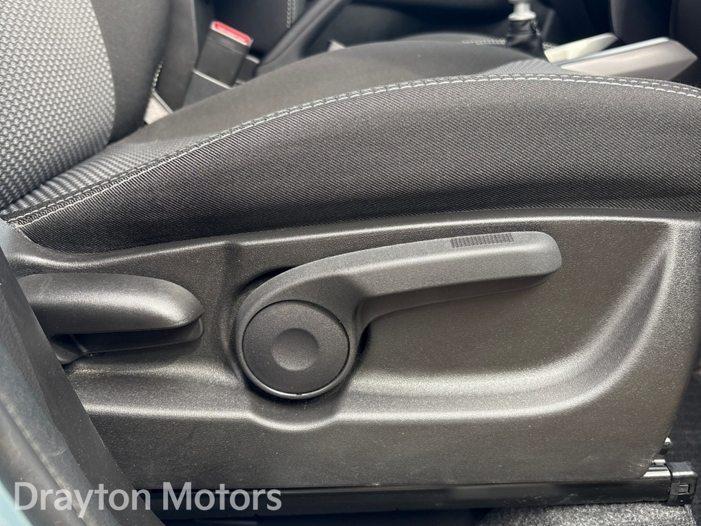 Suzuki Vitara 61Kwh Motion Suv 174 Ps Black #29