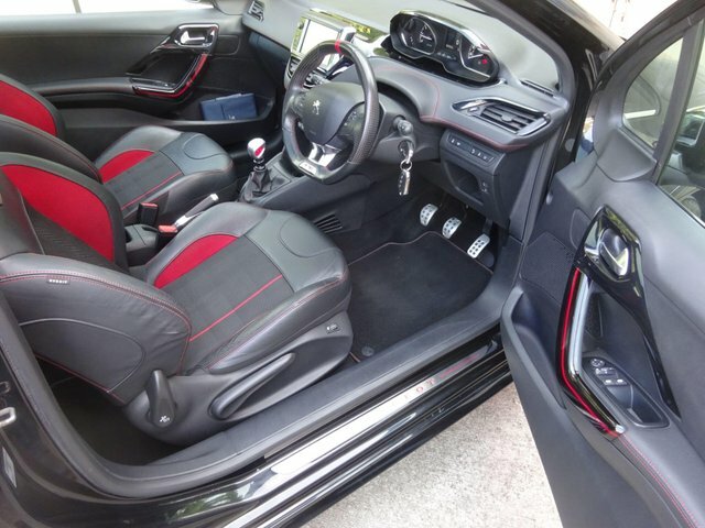 Peugeot 208 Active Silver #13