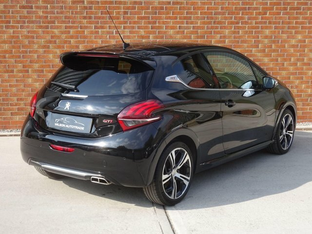 Peugeot 208 Thp Gti Prestige Euro Black #3