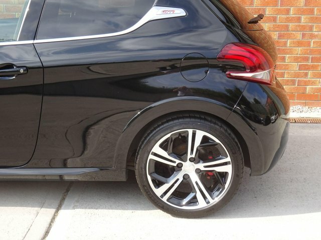 Peugeot 208 Active Silver #12