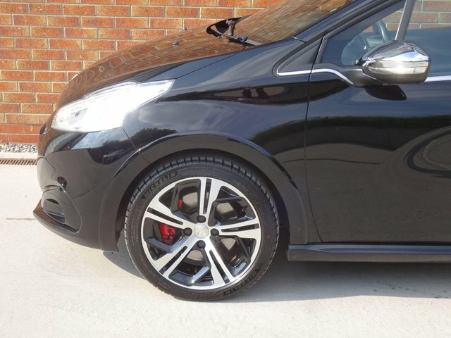 Peugeot 208 Active Silver #10