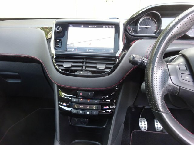 Peugeot 208 Active Silver #20