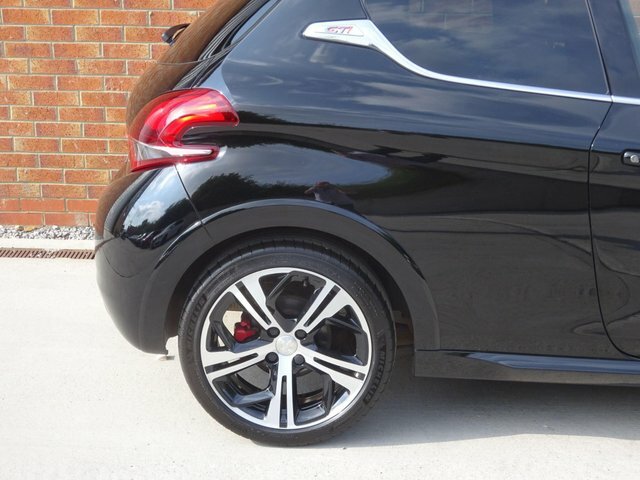 Peugeot 208 Active Silver #11