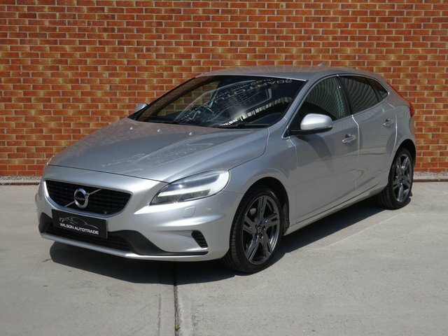 Volvo V40 D2 R-design Blue #7