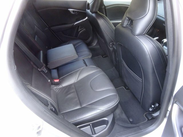 Volvo V40 D2 R-design Blue #15