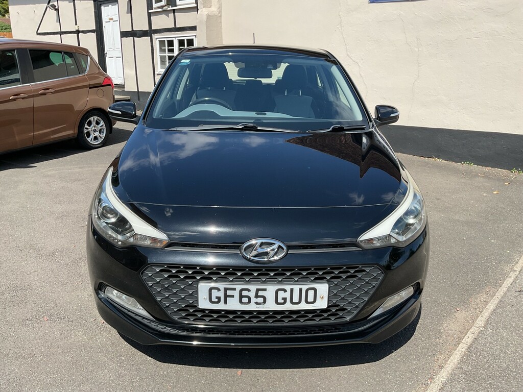 Hyundai I20 1.4 Crdi Se GF65GUO Black #2