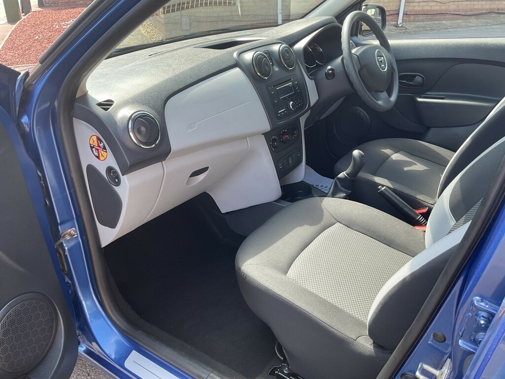 Dacia Sandero Hatchback Ambiance 2014 Black #15