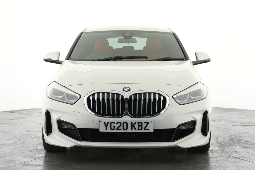 BMW 1 Series 118I M Sport Step YG20KBZ White #5