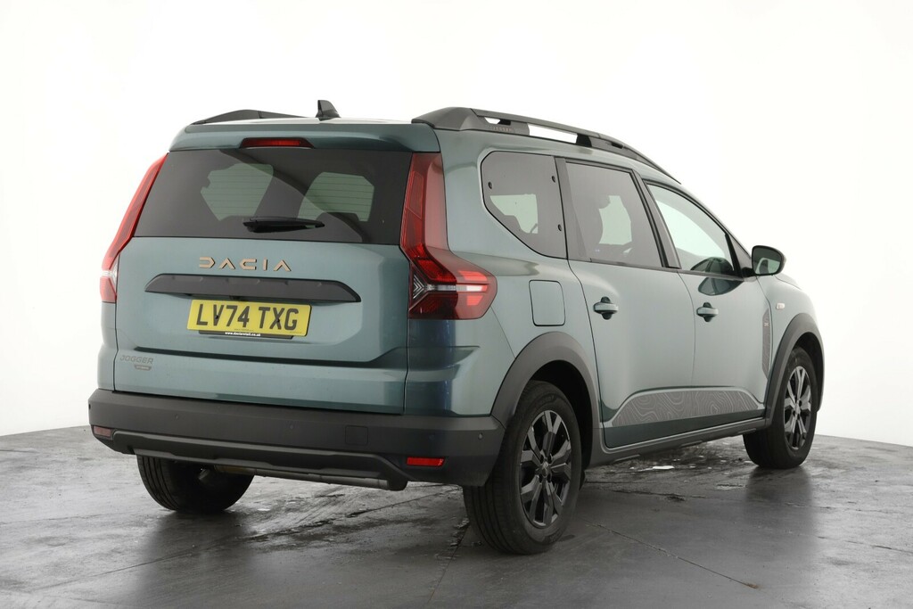 Dacia Jogger 1.6 Hev Extreme LV74TXG #3
