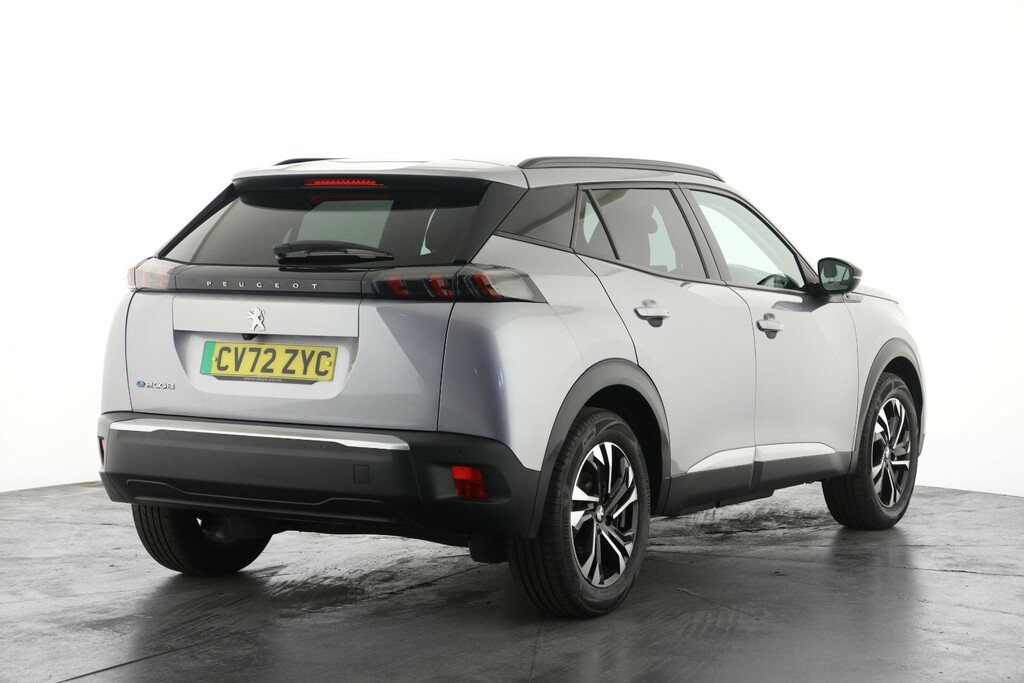 Peugeot e-2008 100Kw Allure Premium 50Kwh CV72ZYC Grey #3
