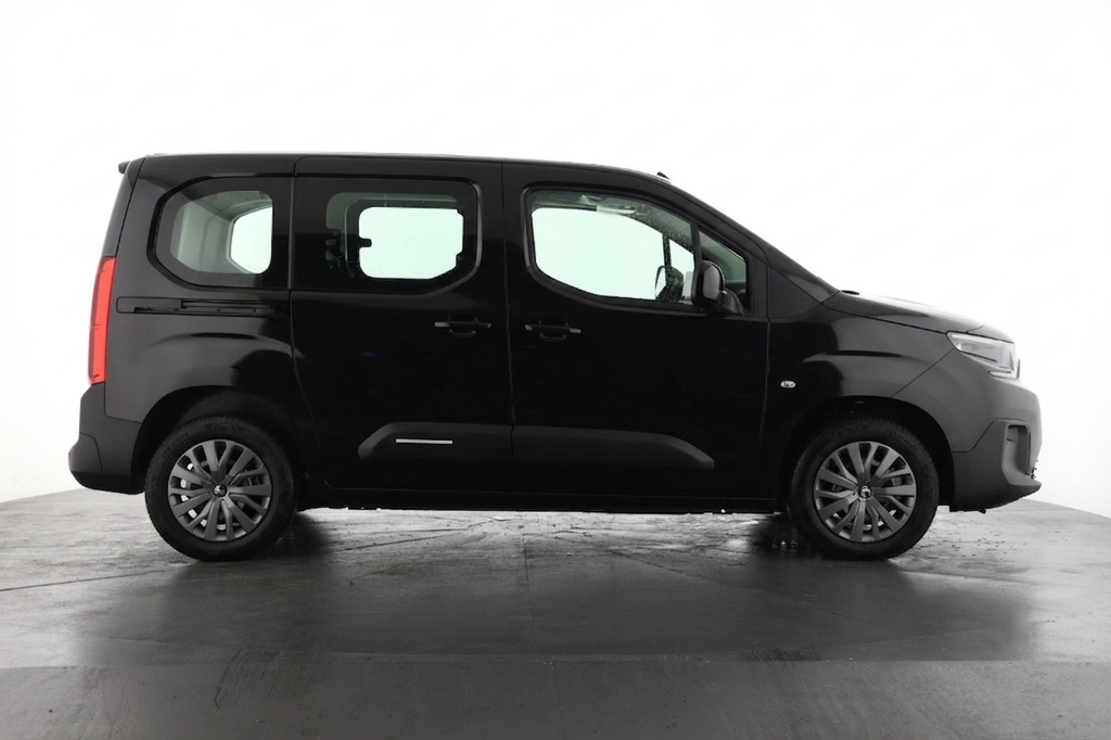 Citroen Berlingo 1.5 D 130 Plus M LC75MUB Black #2