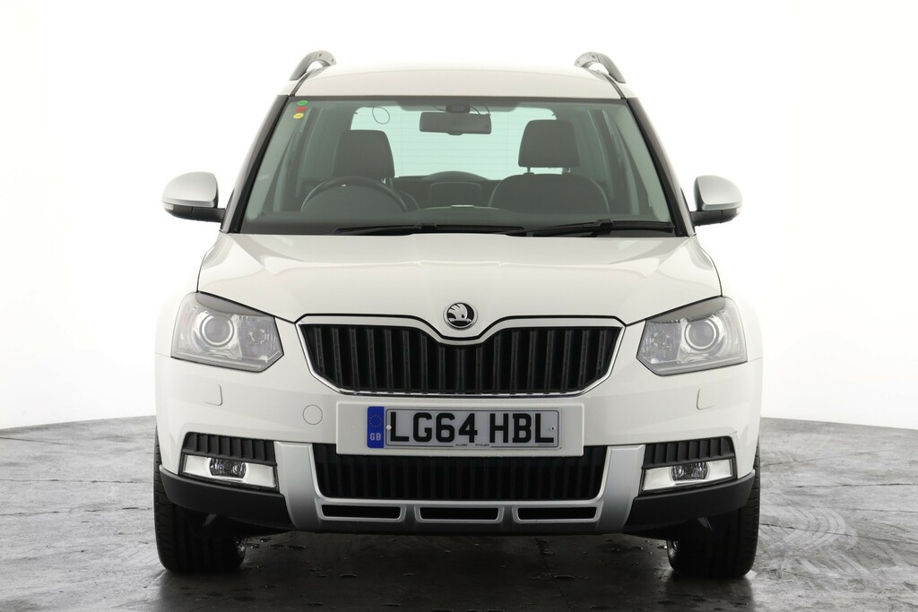 Skoda Yeti 1.2 Tsi Elegance Dsg White #4