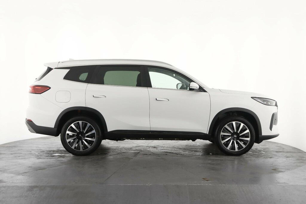 Chery Tiggo 8 1.5T Phev Aspire Dht White #4