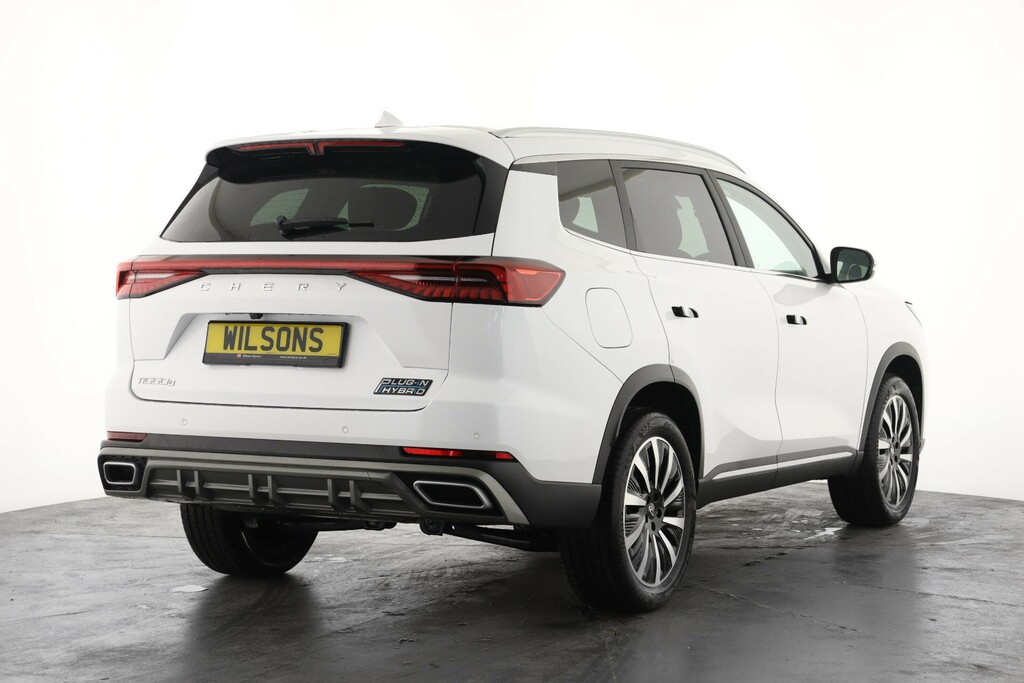 Chery Tiggo 8 1.5T Phev Aspire Dht White #3