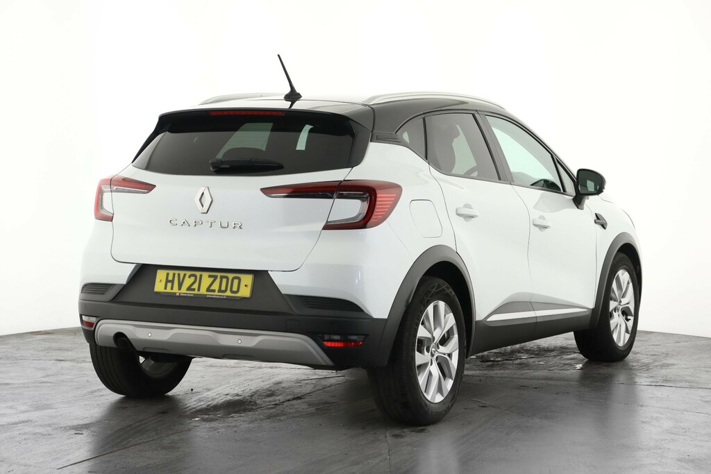 Renault Captur 1.3 Tce 130 Iconic HV21ZDO Black #3