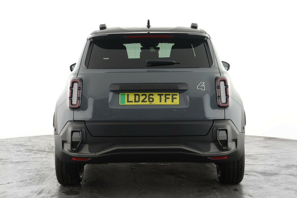 Renault 4 E-Tech 110Kw Iconic 52Kwh Comfort Range LD26TFF Black #2