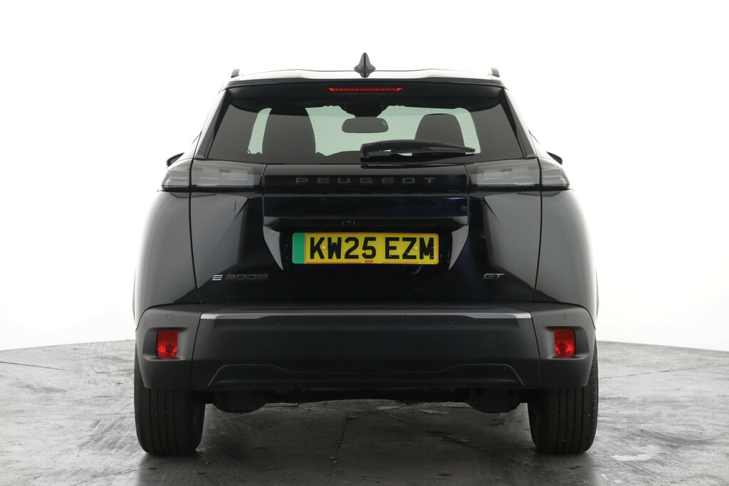 Peugeot e-2008 100Kw Gt 50Kwh Black
