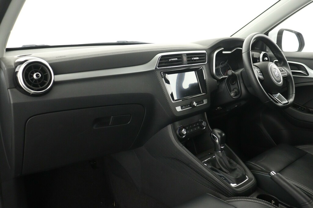 MG ZS Zs Exclusive White #11