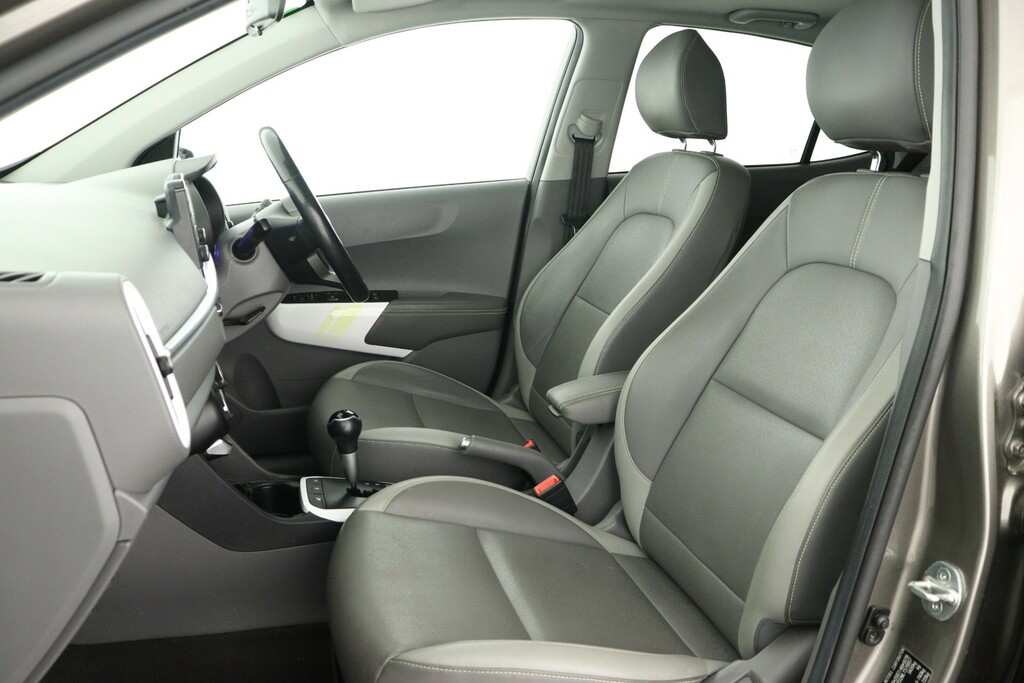 Kia Picanto 2 White #10