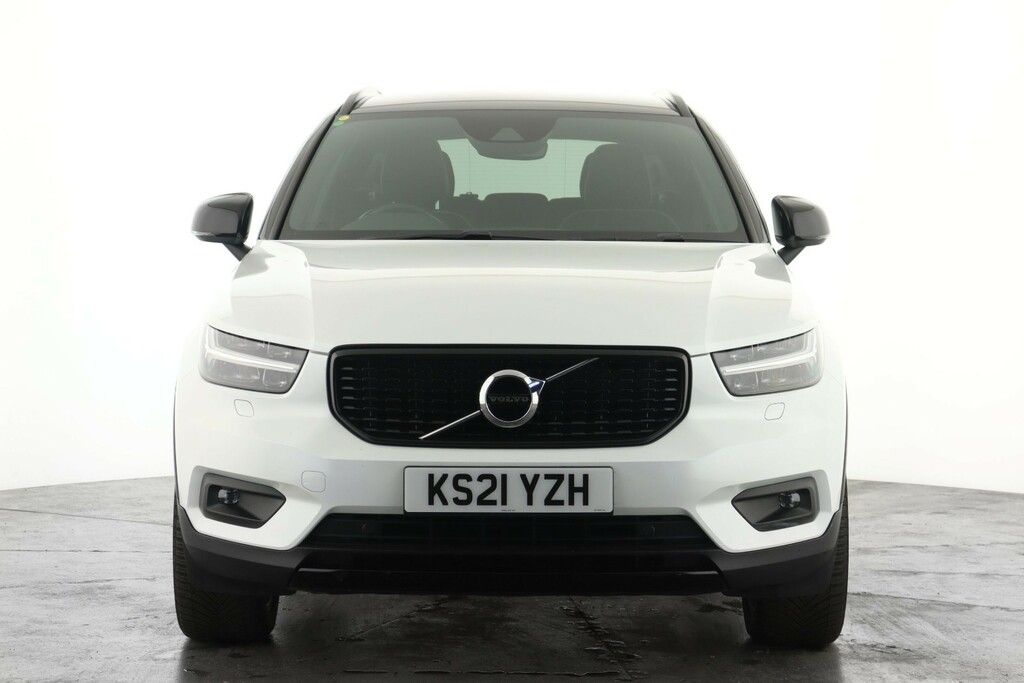 Volvo XC40 2.0 B4p R Design Pro White #5