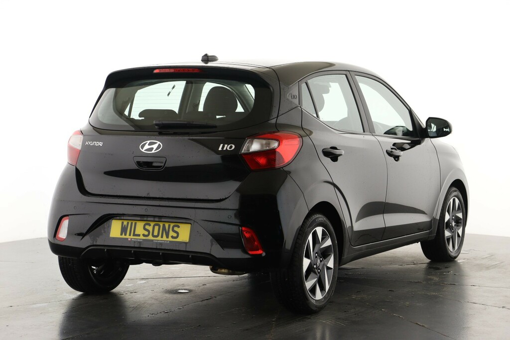 Hyundai I10 1.0 63 Advance Nav LE26FJP Black #3