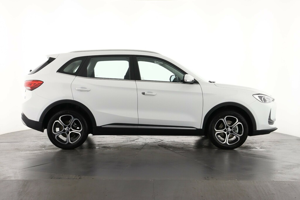 MG ZS 1.5 Hybrid Se White #4
