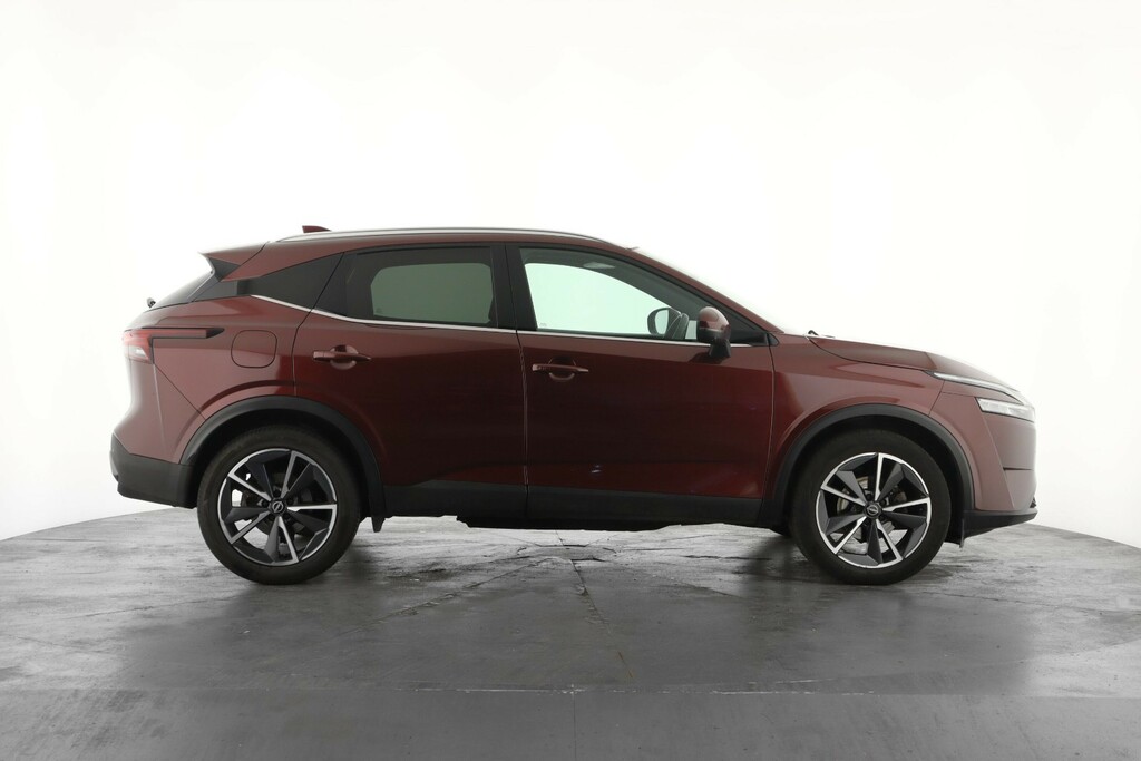 Nissan Qashqai 1.3 Dig-t Mh 158 Tekna Xtronic Red #4