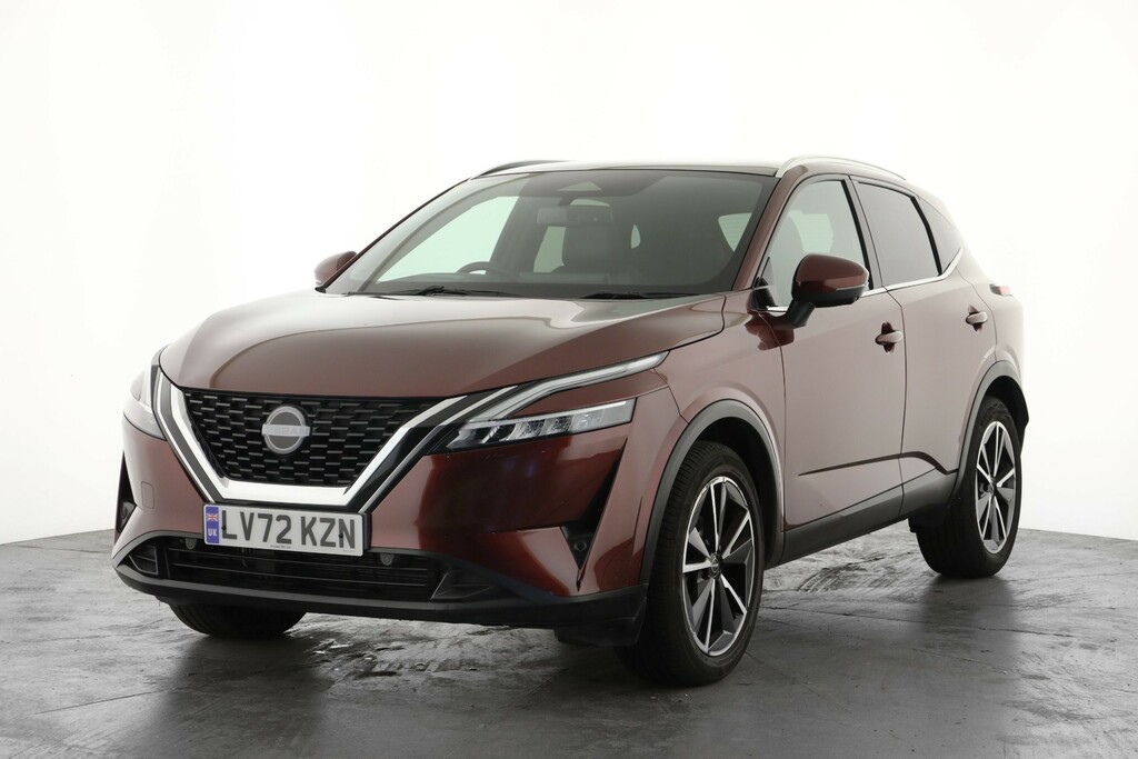Nissan Qashqai 1.3 Dig-t Mh 158 Tekna Xtronic Red #6