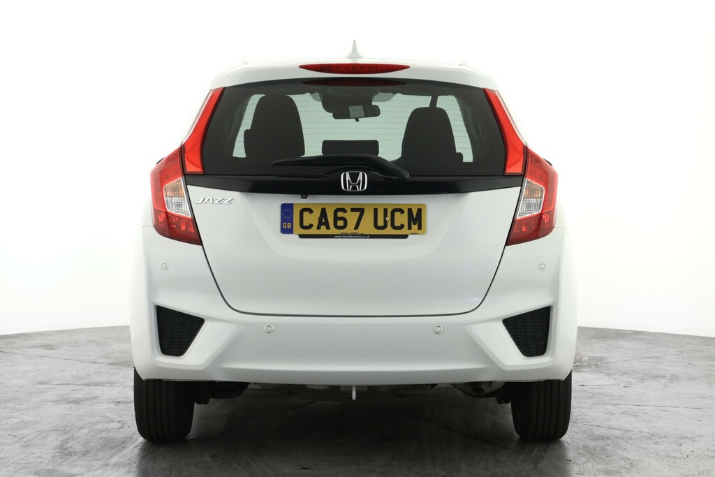 Honda Jazz 1.3 I-vtec Ex Cvt White #2