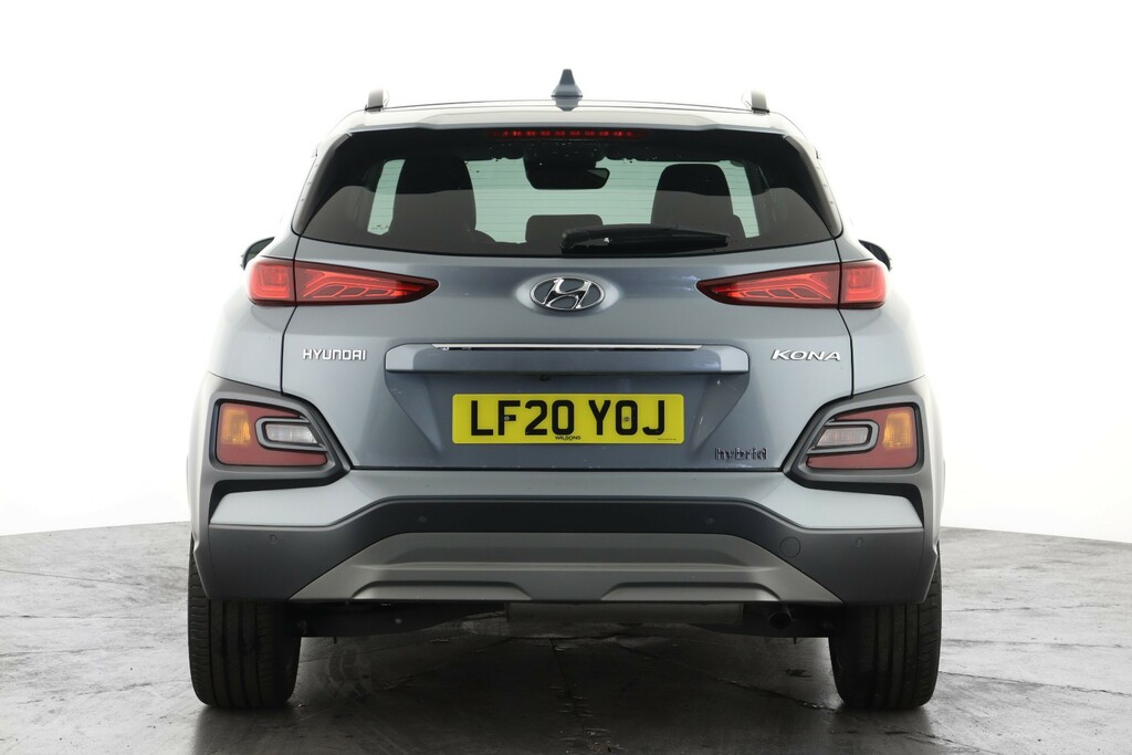 Hyundai Kona 1.6 Gdi Hybrid Premium Se Dct Silver #2