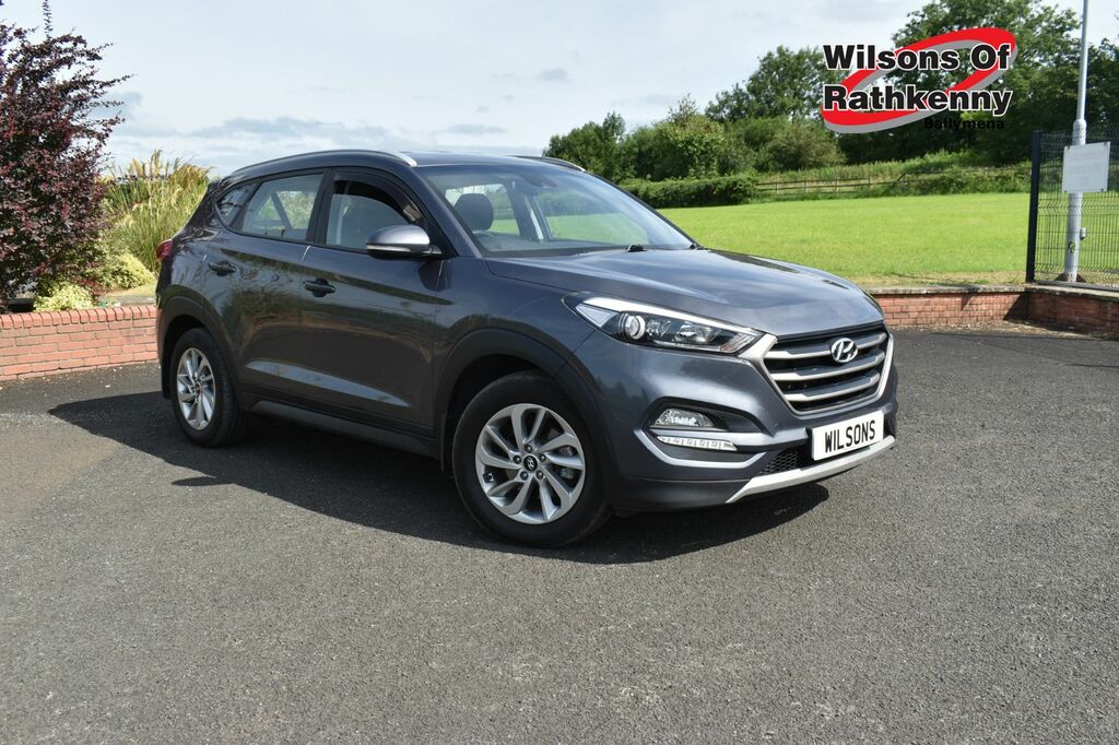 Hyundai Tucson Suv SX66DKA Grey