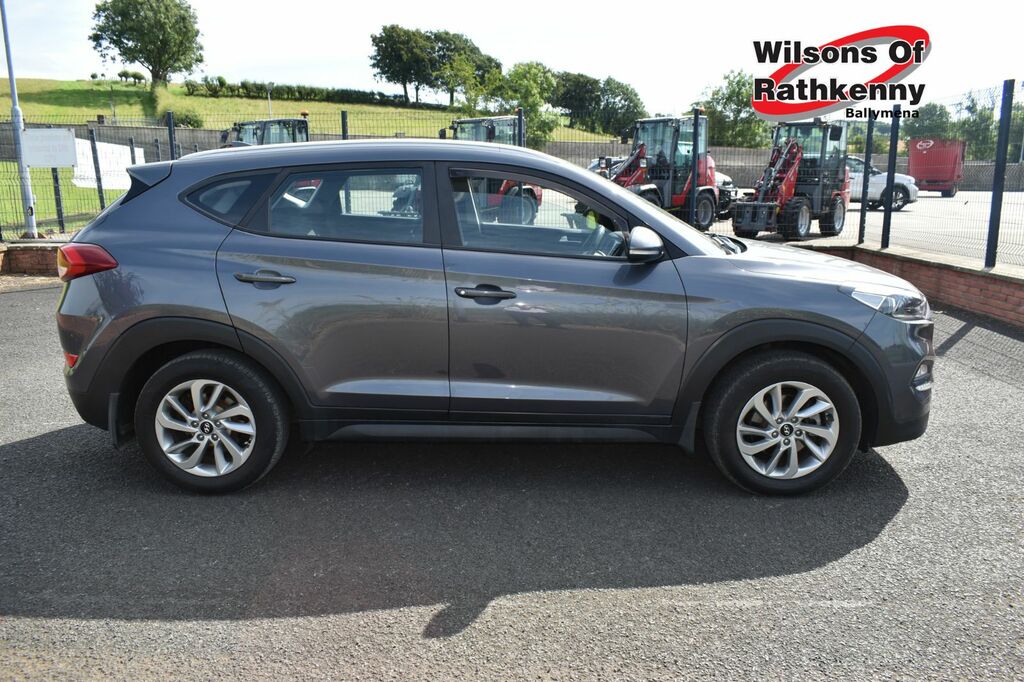 Hyundai Tucson Suv SX66DKA Grey #3