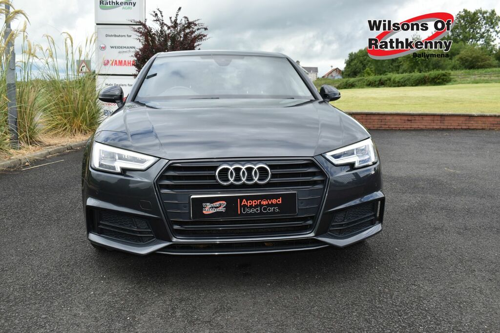 Audi A4 Saloon KGZ6982 Grey #4