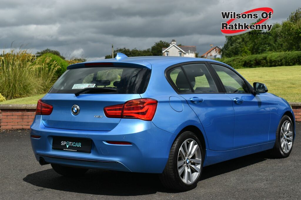 BMW 1 Series Hatchback KK18SFX Blue #3