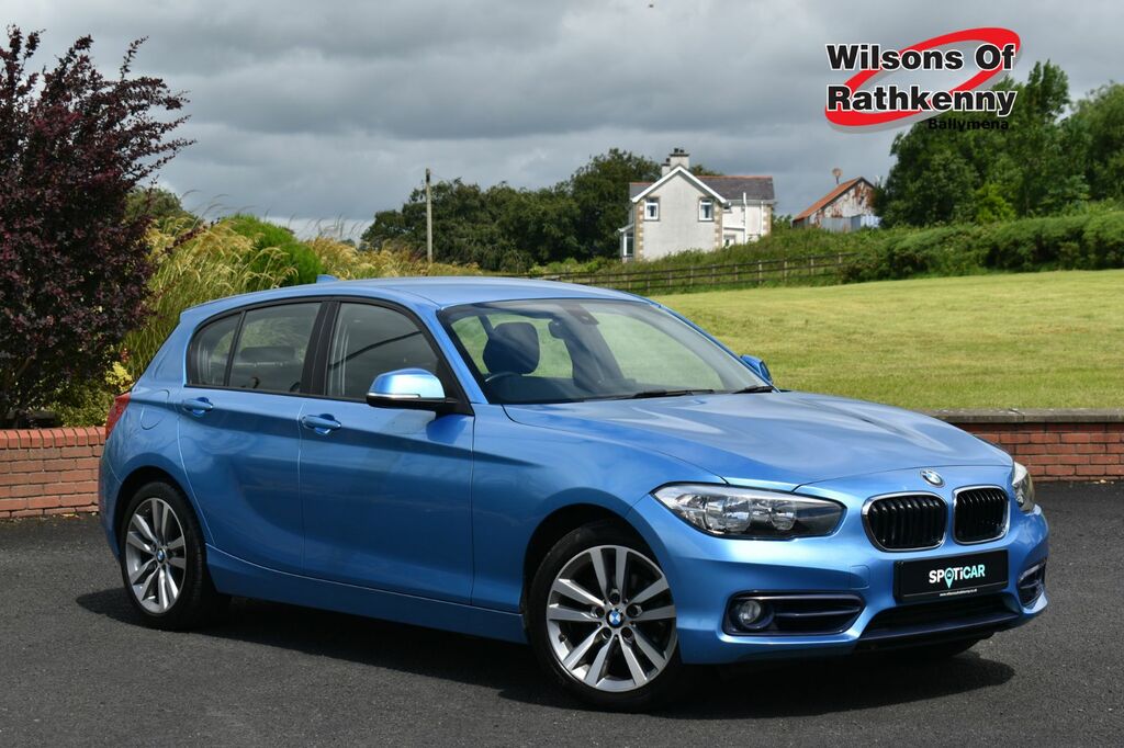 BMW 1 Series Hatchback KK18SFX Blue