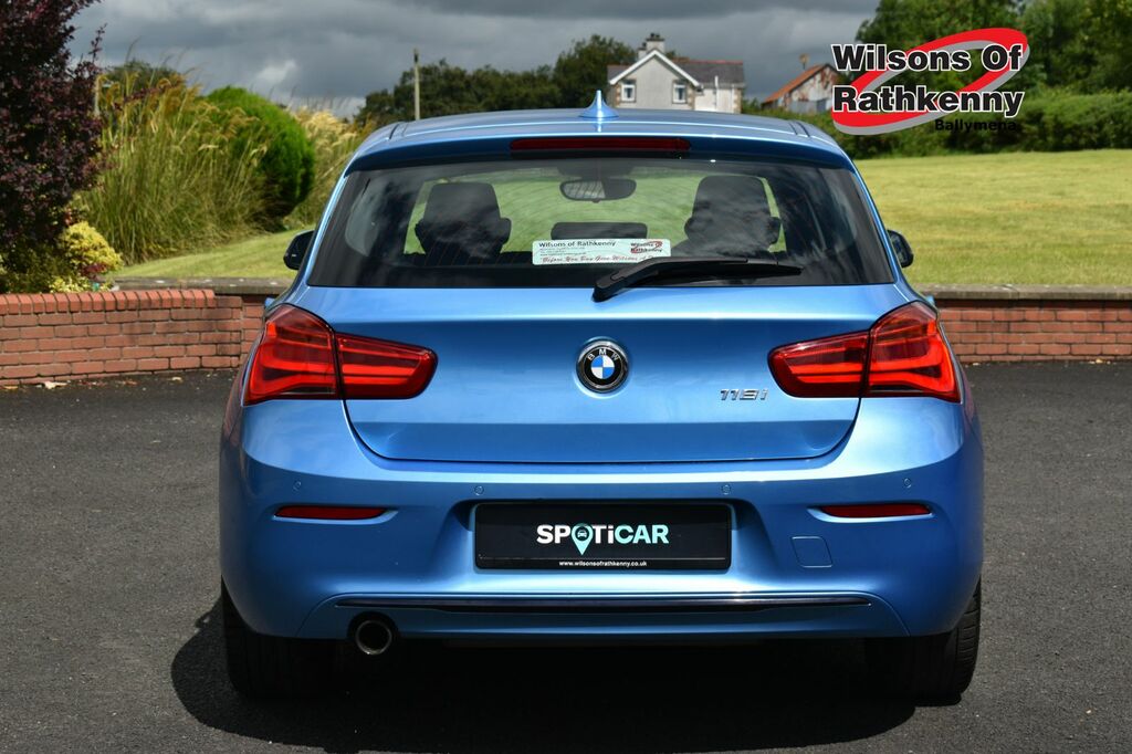 BMW 1 Series Hatchback KK18SFX Blue #4