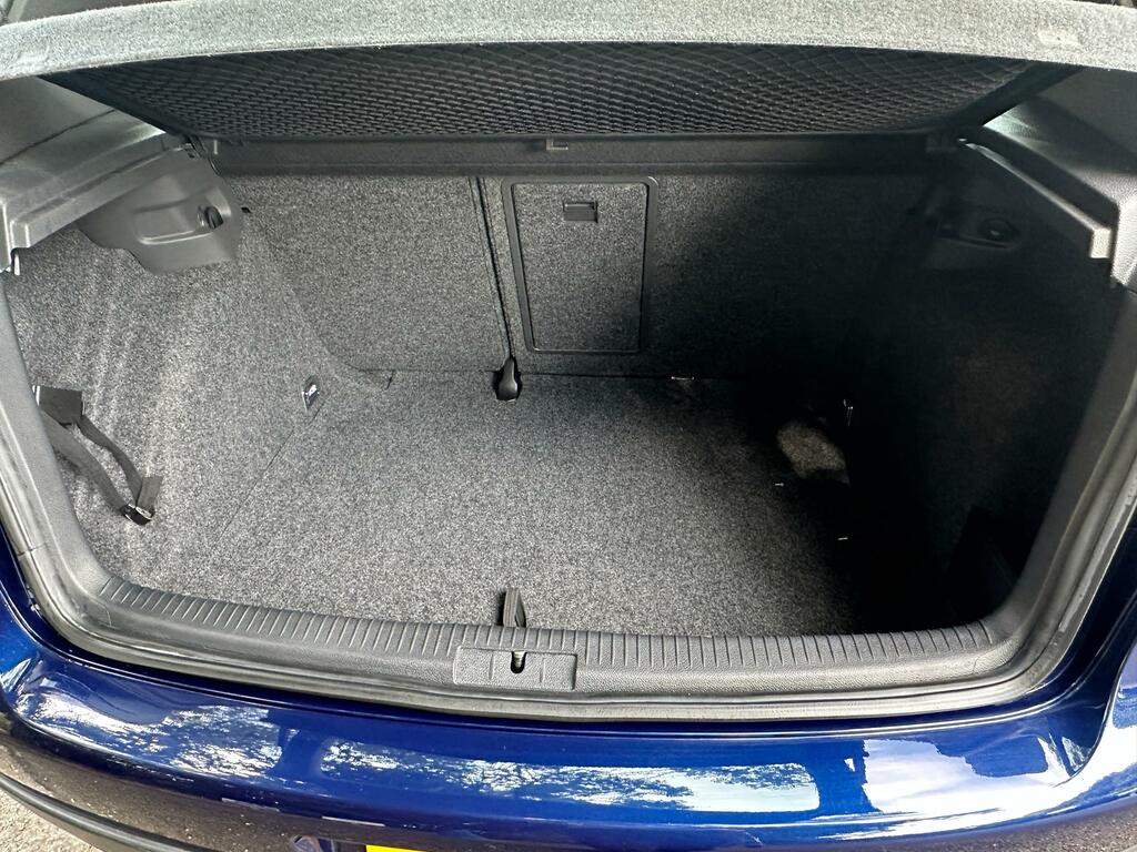Volkswagen Golf 1.5 Etsi 150 Black Edition Dsg Grey #26