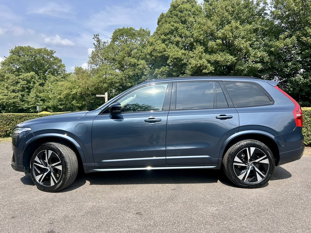 Volvo XC90 2.0H T8 Recharge 18.8Kwh Plus Suv Plug-  #2