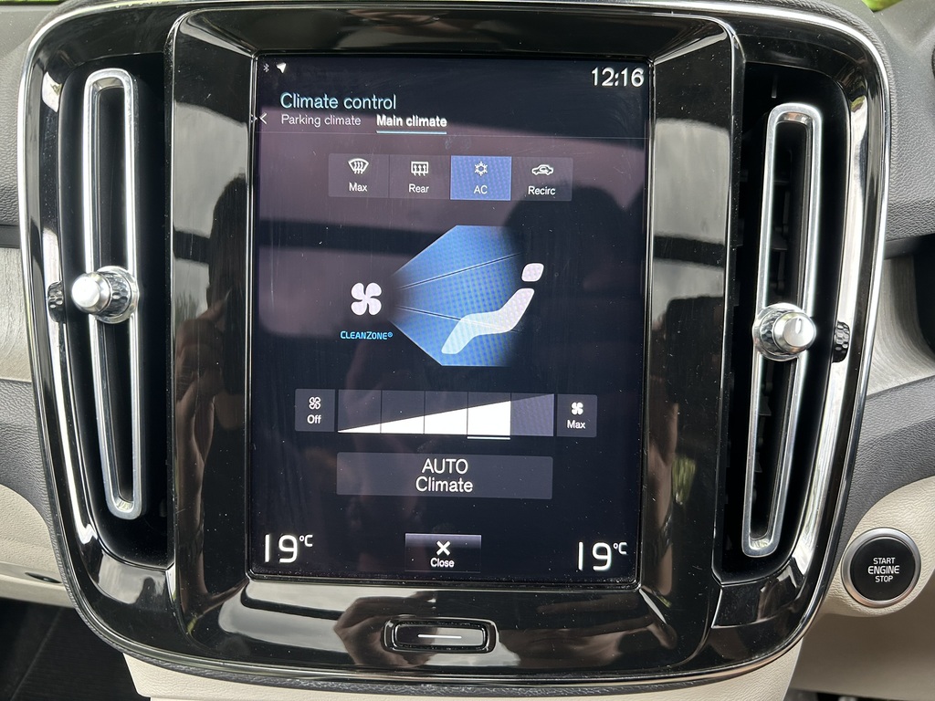 Volvo XC40 T4 Fwd R-design Pro Rear Park Assist Silver #39