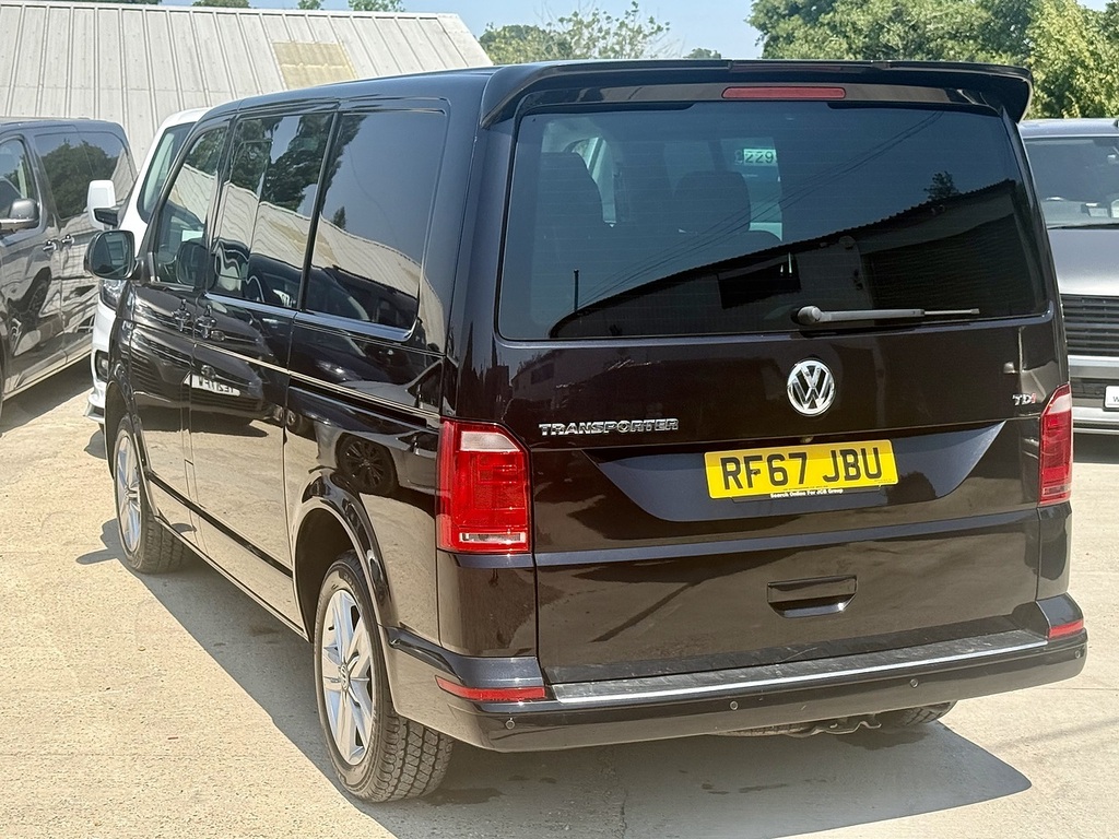 Volkswagen Transporter Tdi T32 Bluemotion Tech Highline RF67JBU Black #2