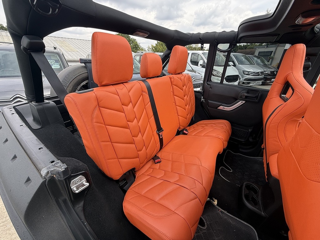 Jeep Wrangler V6 Rubicon Recon White #7